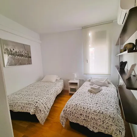 Idyllic In Bcn Апартаменты *
