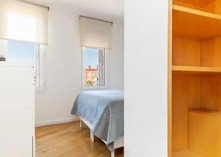 Апартаменты Idyllic In Bcn *
